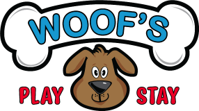 Woof's Play & Stay logo